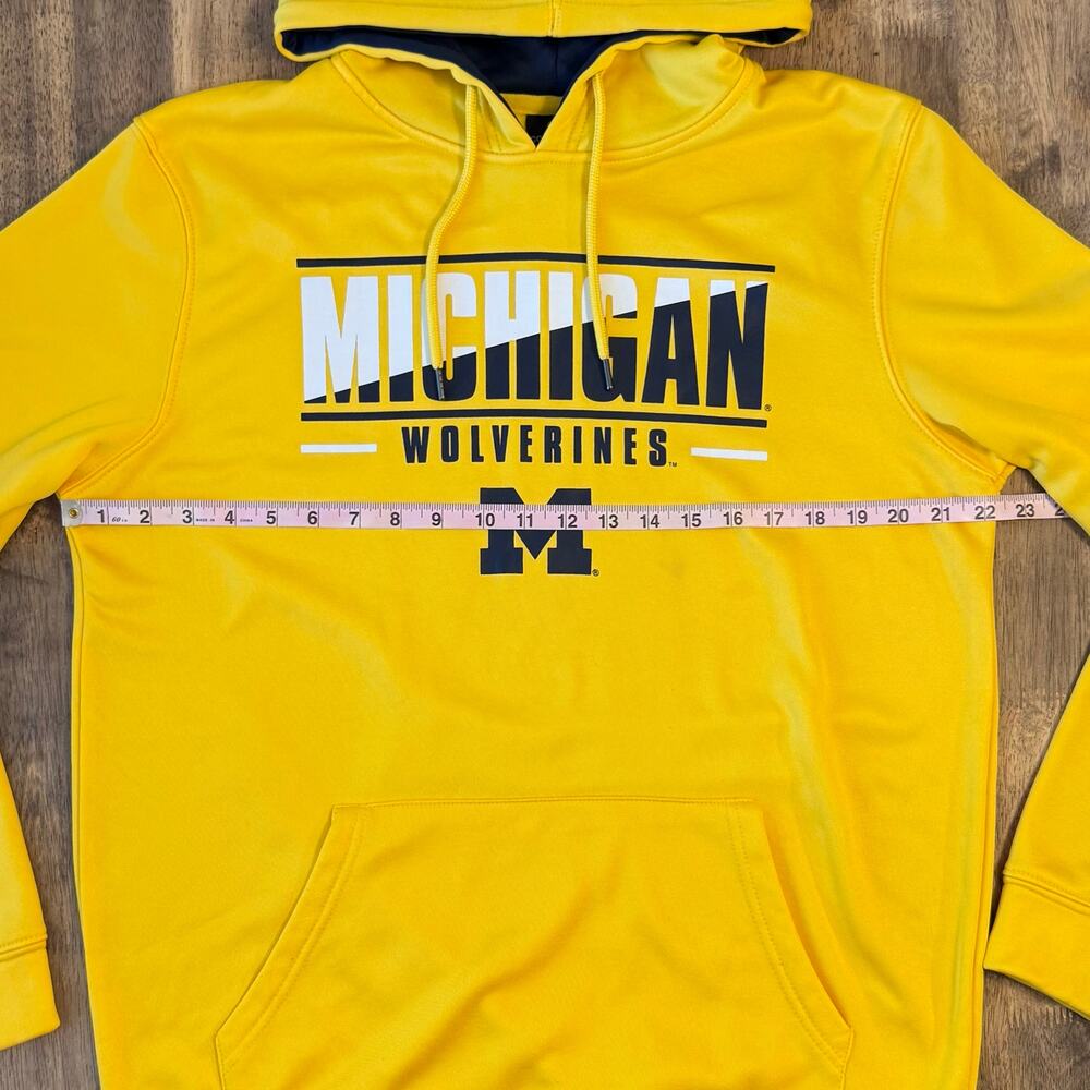 Michigan Wolverines Hoodie Colosseum Slash Stack Sweatshirt Maize Unisex Medium - Picture 5 of 8